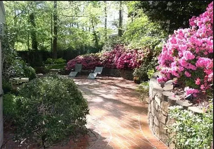 1095 Old Woodbine Road, Atlanta, Georgia 30319, 5 Bedrooms Bedrooms, ,4 BathroomsBathrooms,Residential,Sold,1095 Old Woodbine Road,6969445