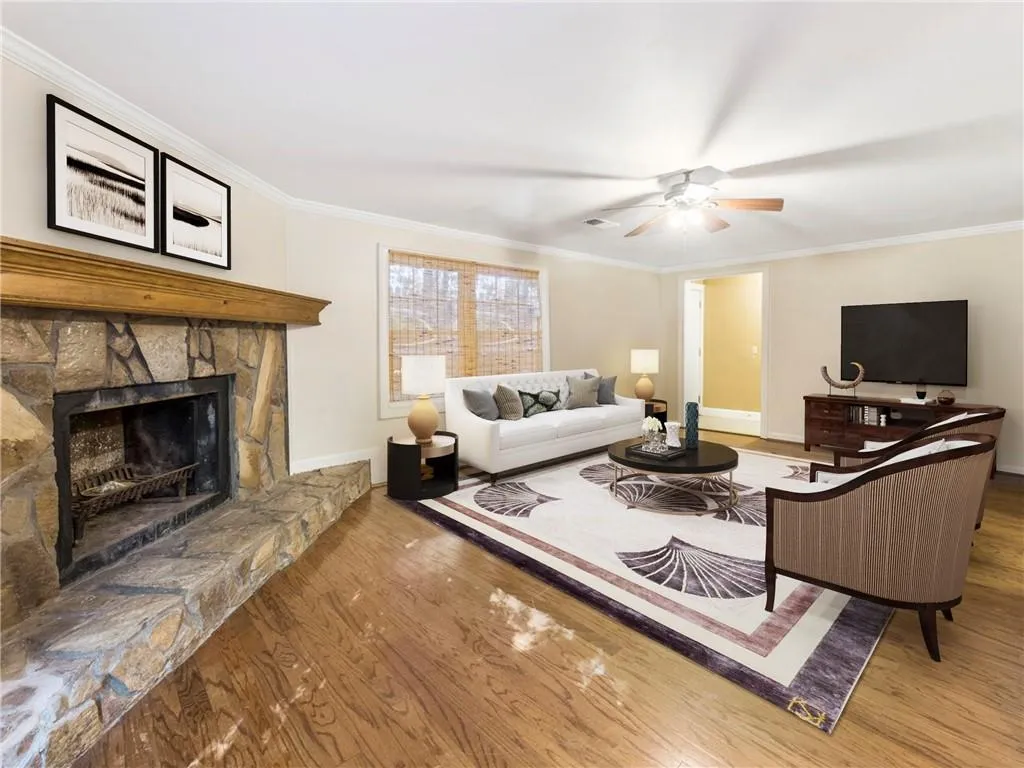 1095 Old Woodbine Road, Atlanta, Georgia 30319, 5 Bedrooms Bedrooms, ,4 BathroomsBathrooms,Residential,Sold,1095 Old Woodbine Road,6969445