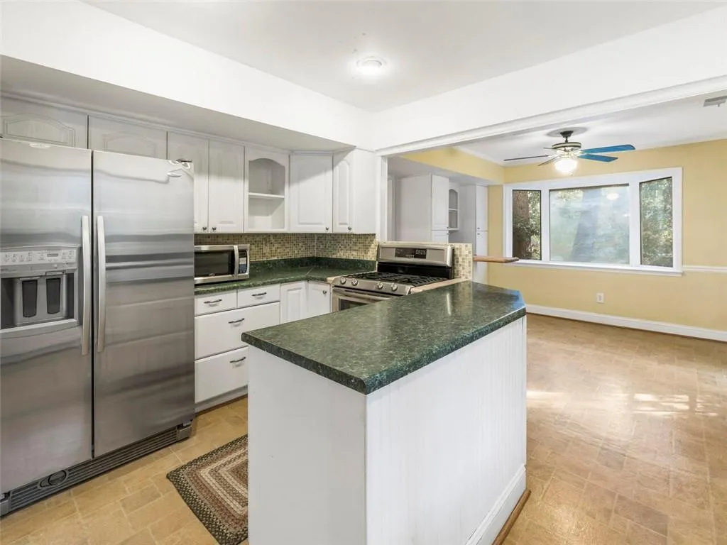 1095 Old Woodbine Road, Atlanta, Georgia 30319, 5 Bedrooms Bedrooms, ,4 BathroomsBathrooms,Residential,Sold,1095 Old Woodbine Road,6969445