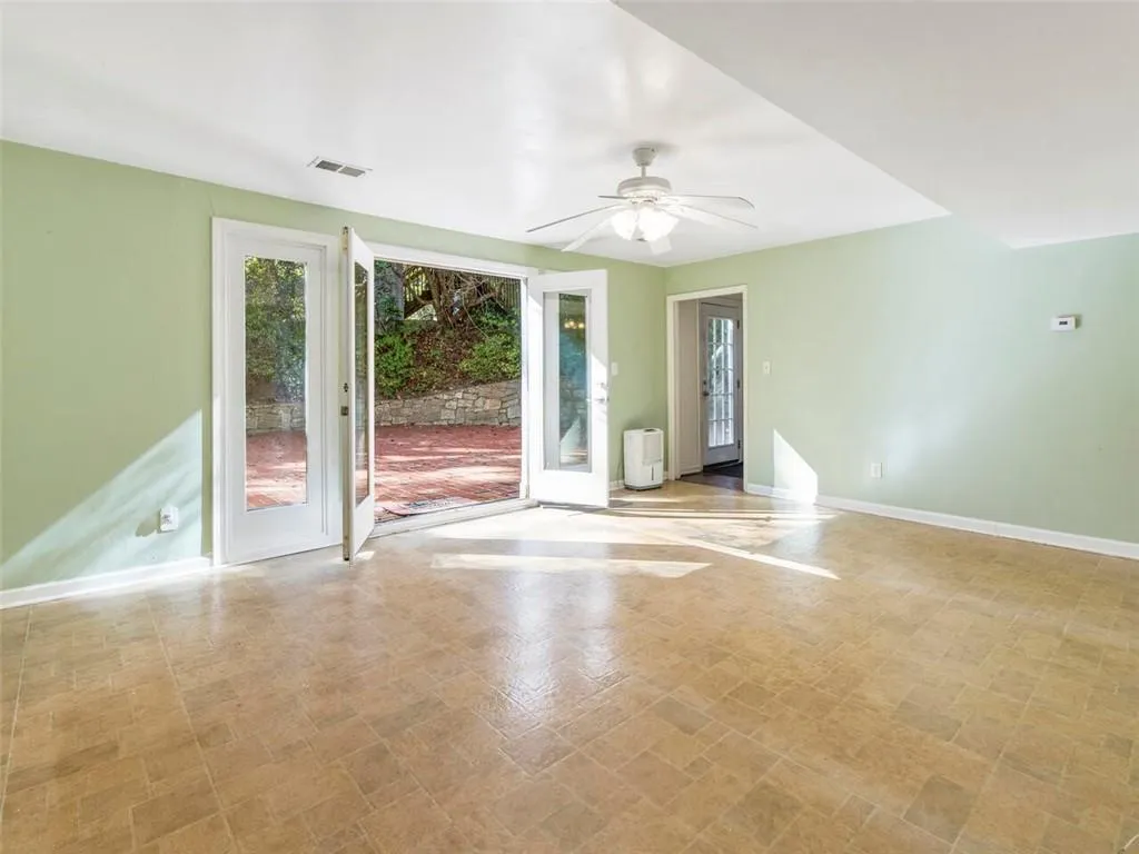 1095 Old Woodbine Road, Atlanta, Georgia 30319, 5 Bedrooms Bedrooms, ,4 BathroomsBathrooms,Residential,Sold,1095 Old Woodbine Road,6969445