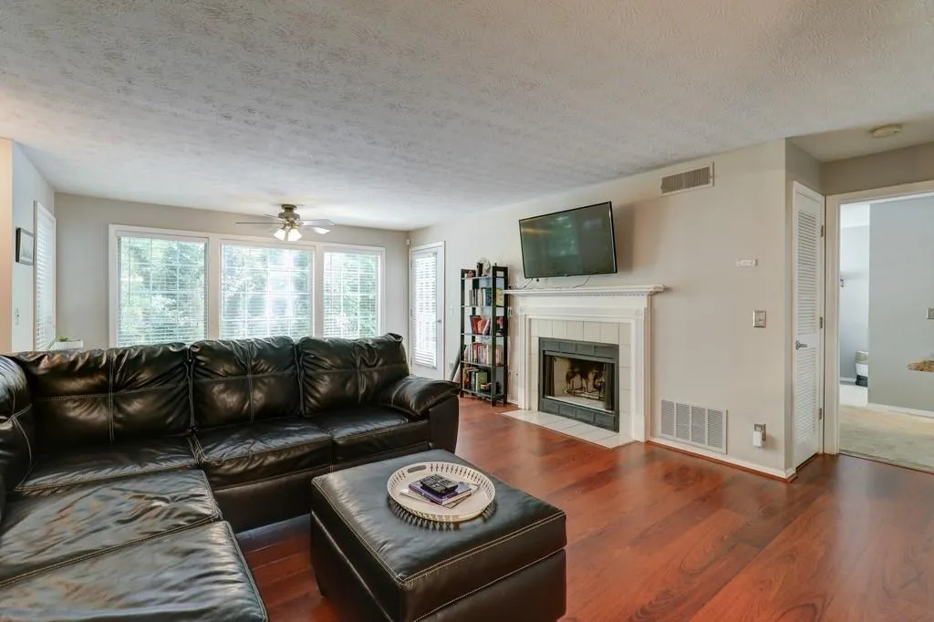 502 Gettysburg Place, Atlanta, Georgia 30350, 2 Bedrooms Bedrooms, ,2 BathroomsBathrooms,Residential,Sold,502 Gettysburg Place,6720501