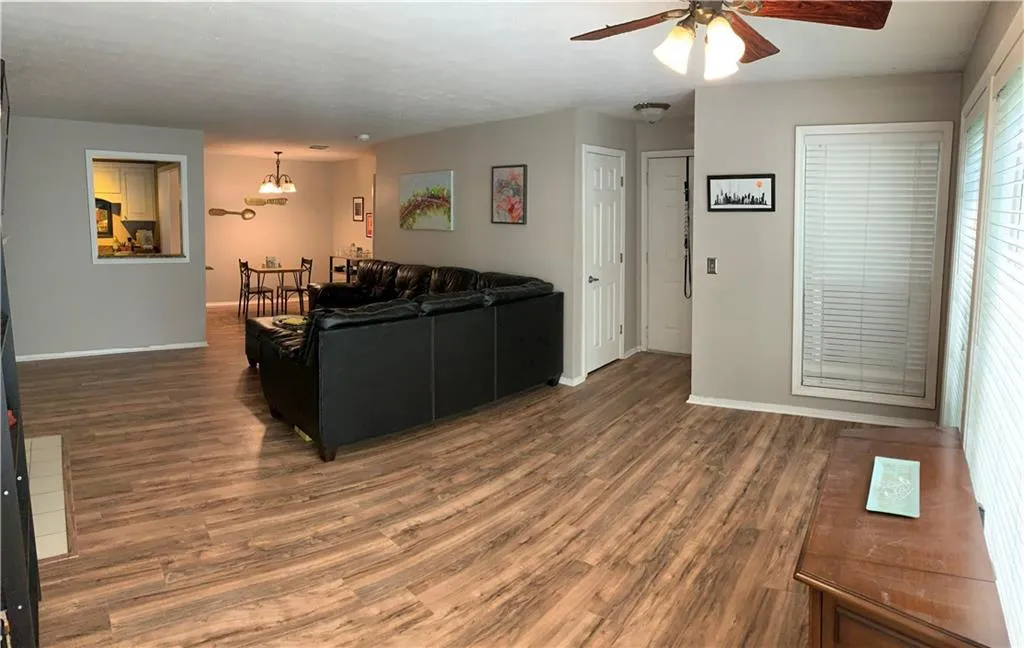 502 Gettysburg Place, Atlanta, Georgia 30350, 2 Bedrooms Bedrooms, ,2 BathroomsBathrooms,Residential,Sold,502 Gettysburg Place,6720501