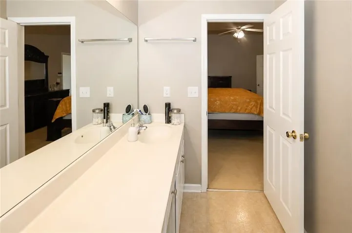 1170