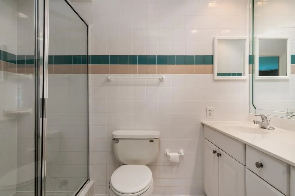 376 The Chace, Sandy Springs, Georgia 30328, 2 Bedrooms Bedrooms, ,2 BathroomsBathrooms,Residential,Sold,376 The Chace,6548130