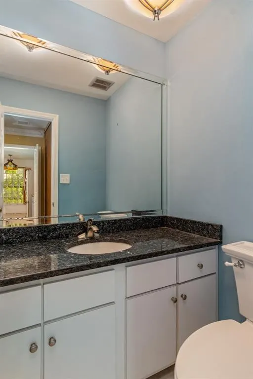 376 The Chace, Sandy Springs, Georgia 30328, 2 Bedrooms Bedrooms, ,2 BathroomsBathrooms,Residential,Sold,376 The Chace,6548130