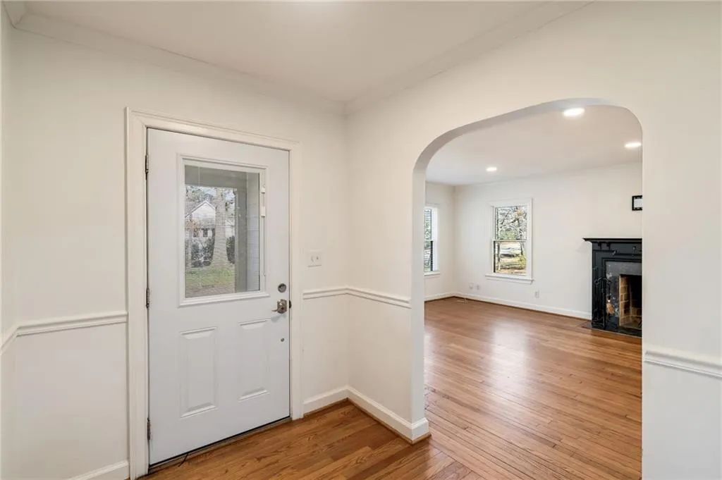 1140 Goodwin Place Ne, Atlanta, Georgia 30319, 8 Bedrooms Bedrooms, ,5 BathroomsBathrooms,Residential,Sold,1140 Goodwin Place Ne,7542776