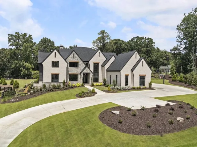 1022 Lyndon Lane, Milton, Georgia 30004