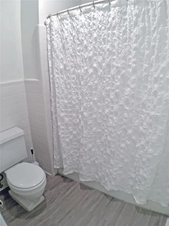6520 Roswell Road Unit 40, Sandy Springs, Georgia 30328, 2 Bedrooms Bedrooms, ,1 BathroomBathrooms,Residential,Sold,6520 Roswell Road Unit 40,5944581