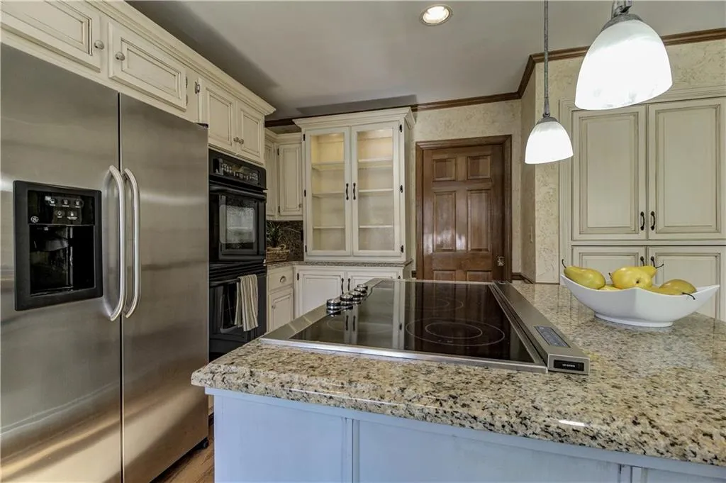 7445 Half Penny Place, Sandy Springs, Georgia 30350, 4 Bedrooms Bedrooms, ,3 BathroomsBathrooms,Residential,Sold,7445 Half Penny Place,5647517