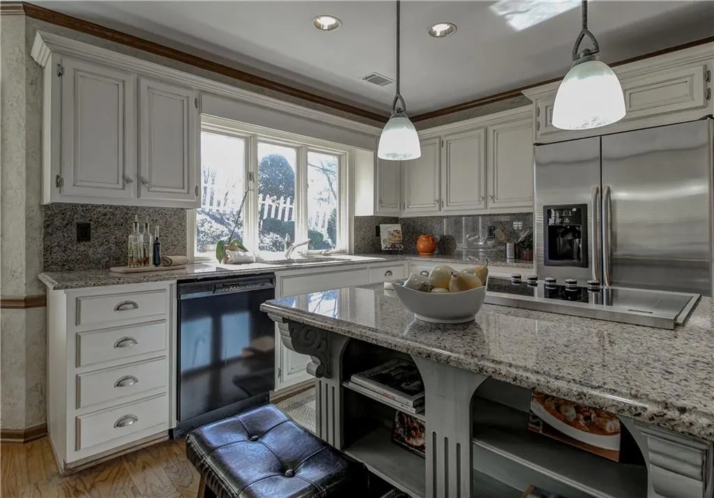 7445 Half Penny Place, Sandy Springs, Georgia 30350, 4 Bedrooms Bedrooms, ,3 BathroomsBathrooms,Residential,Sold,7445 Half Penny Place,5647517