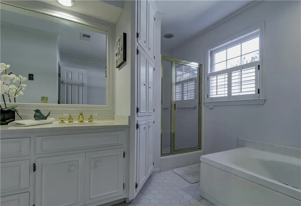 7445 Half Penny Place, Sandy Springs, Georgia 30350, 4 Bedrooms Bedrooms, ,3 BathroomsBathrooms,Residential,Sold,7445 Half Penny Place,5647517