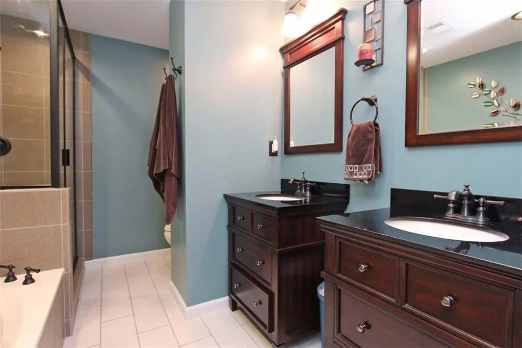 9045 Carroll Manor Drive, Sandy Springs, Georgia 30350, 3 Bedrooms Bedrooms, ,2 BathroomsBathrooms,Residential,Sold,9045 Carroll Manor Drive,5650041