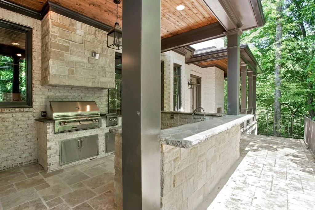 205 Rivermere Way, Atlanta, Georgia 30350, 6 Bedrooms Bedrooms, ,6 BathroomsBathrooms,Residential,Sold,205 Rivermere Way,5773185