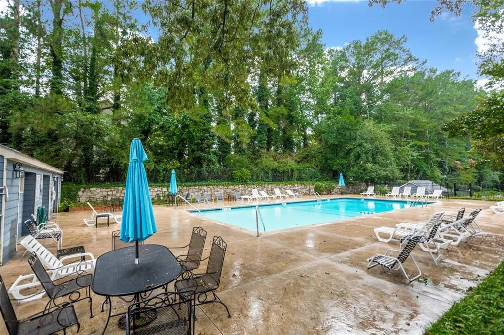 114 Goldrush Circle, Sandy Springs, Georgia 30328, 2 Bedrooms Bedrooms, ,2 BathroomsBathrooms,Residential,Sold,114 Goldrush Circle,6947242