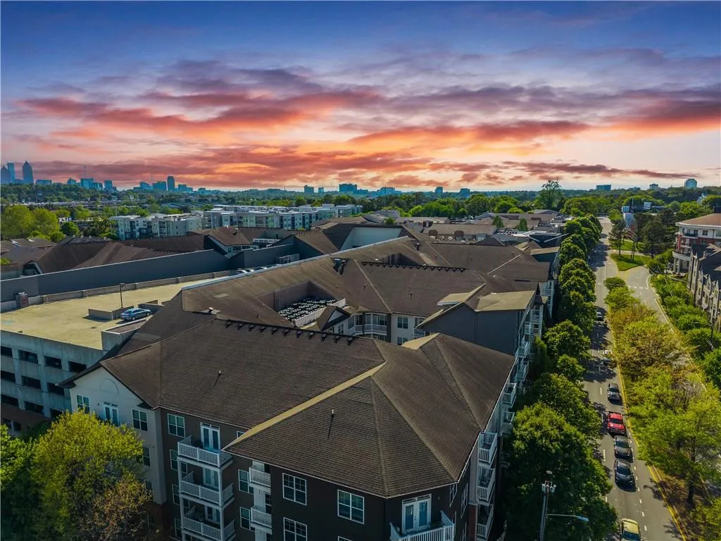 711 Cosmopolitan Drive Ne Unit 815, Atlanta, Georgia 30324, 2 Bedrooms Bedrooms, 0 ,2 BathroomsBathrooms,Residential,For Sale,711 Cosmopolitan Drive Ne Unit 815,7747418