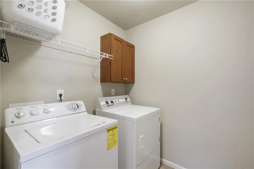 1638 Gilstrap Lane Nw, Atlanta, Georgia 30318, 4 Bedrooms Bedrooms, ,3 BathroomsBathrooms,Residential,For Sale,1638 Gilstrap Lane Nw,7643115