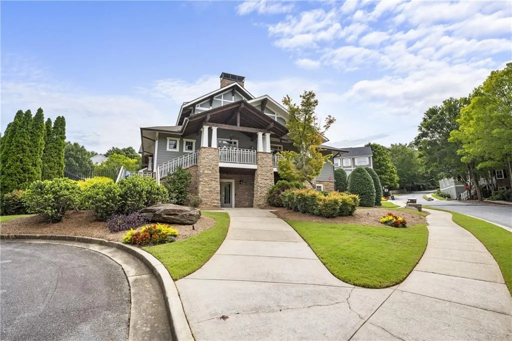 1638 Gilstrap Lane Nw, Atlanta, Georgia 30318, 4 Bedrooms Bedrooms, ,3 BathroomsBathrooms,Residential,For Sale,1638 Gilstrap Lane Nw,7643115