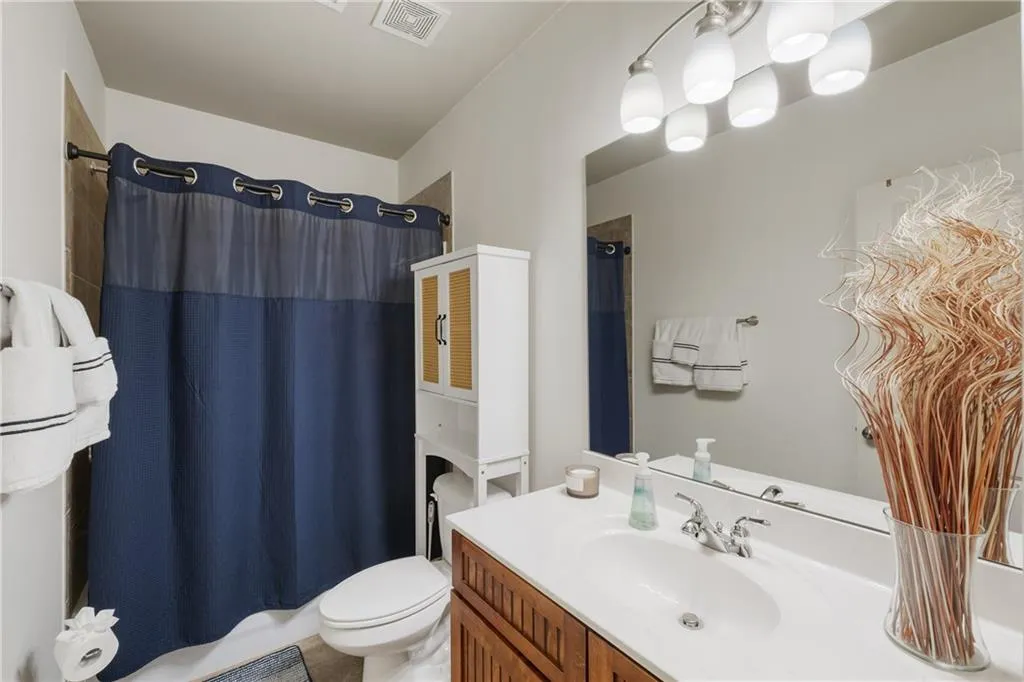 1638 Gilstrap Lane Nw, Atlanta, Georgia 30318, 4 Bedrooms Bedrooms, ,3 BathroomsBathrooms,Residential,For Sale,1638 Gilstrap Lane Nw,7643115