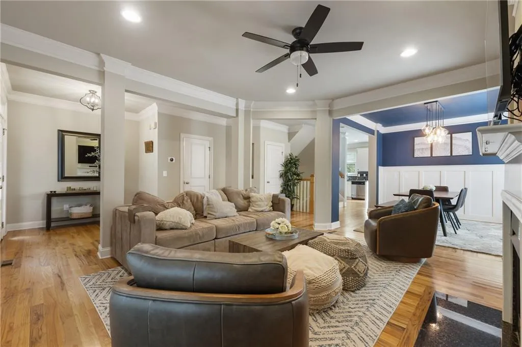 1638 Gilstrap Lane Nw, Atlanta, Georgia 30318, 4 Bedrooms Bedrooms, ,3 BathroomsBathrooms,Residential,For Sale,1638 Gilstrap Lane Nw,7643115