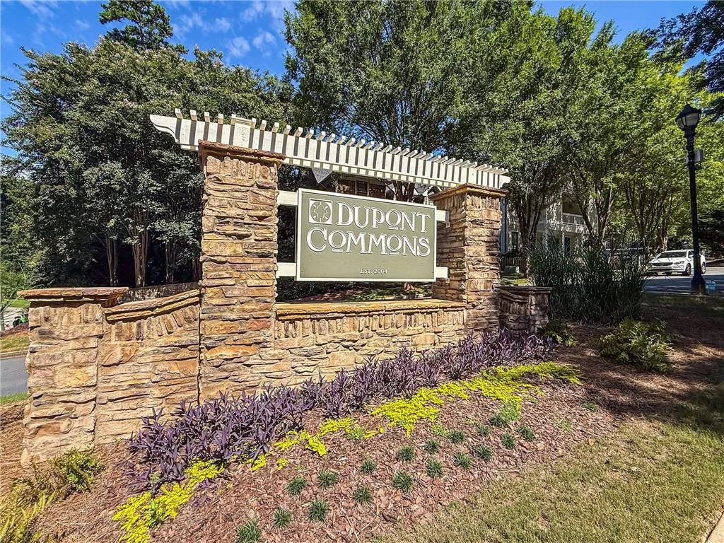 1638 Gilstrap Lane Nw, Atlanta, Georgia 30318, 4 Bedrooms Bedrooms, ,3 BathroomsBathrooms,Residential,For Sale,1638 Gilstrap Lane Nw,7643115