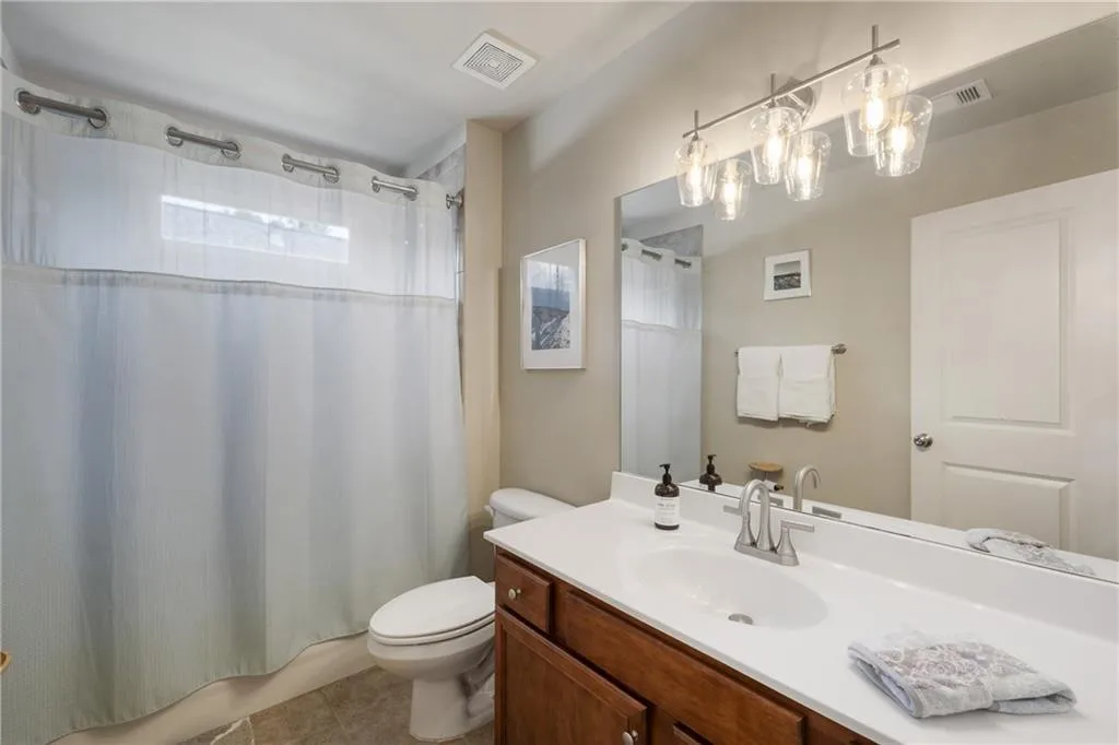 1638 Gilstrap Lane Nw, Atlanta, Georgia 30318, 4 Bedrooms Bedrooms, ,3 BathroomsBathrooms,Residential,For Sale,1638 Gilstrap Lane Nw,7643115
