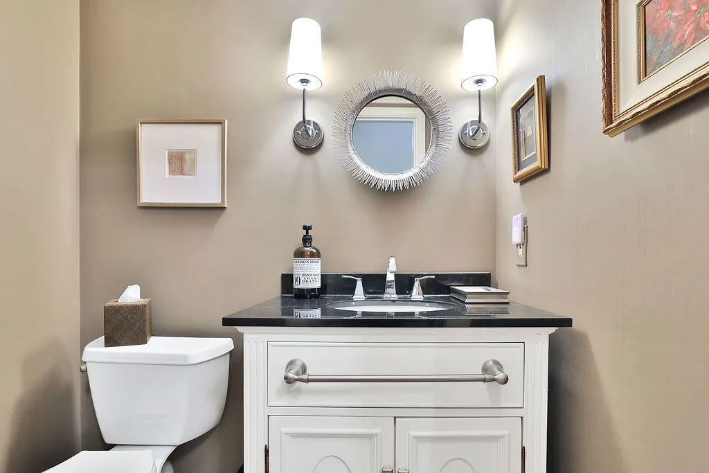 101 Jefferson Circle, Sandy Springs, Georgia 30328, 4 Bedrooms Bedrooms, ,3 BathroomsBathrooms,Residential,Sold,101 Jefferson Circle,7055143