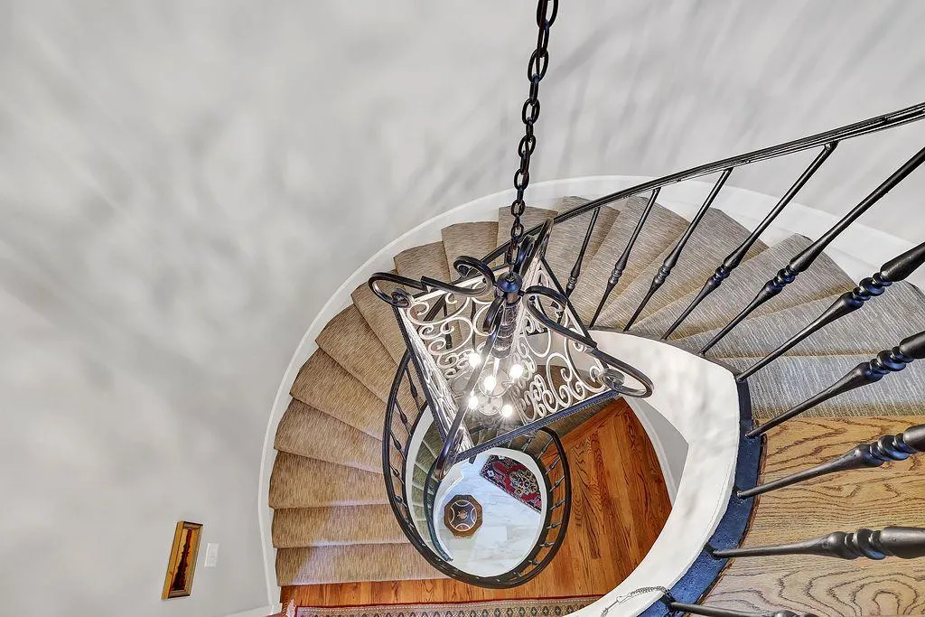 101 Jefferson Circle, Sandy Springs, Georgia 30328, 4 Bedrooms Bedrooms, ,3 BathroomsBathrooms,Residential,Sold,101 Jefferson Circle,7055143