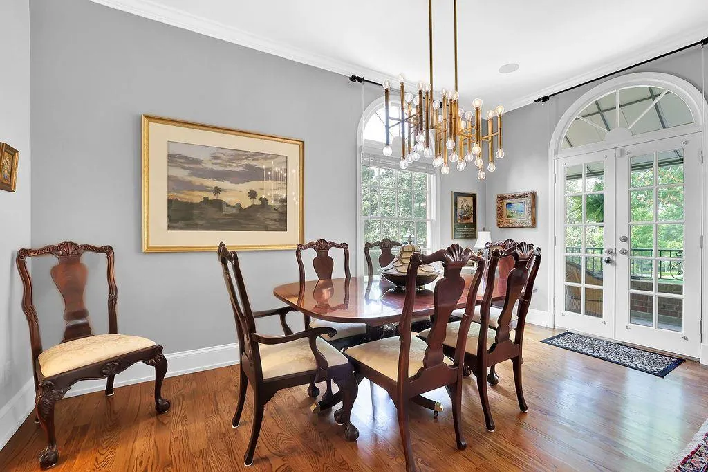 101 Jefferson Circle, Sandy Springs, Georgia 30328, 4 Bedrooms Bedrooms, ,3 BathroomsBathrooms,Residential,Sold,101 Jefferson Circle,7055143