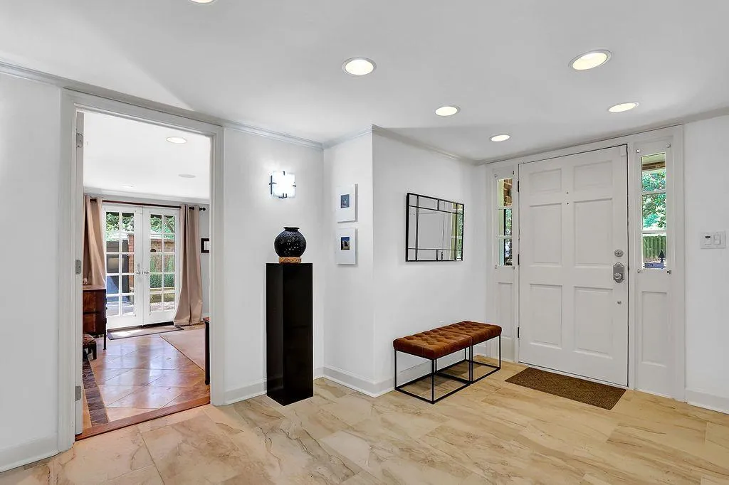 101 Jefferson Circle, Sandy Springs, Georgia 30328, 4 Bedrooms Bedrooms, ,3 BathroomsBathrooms,Residential,Sold,101 Jefferson Circle,7055143