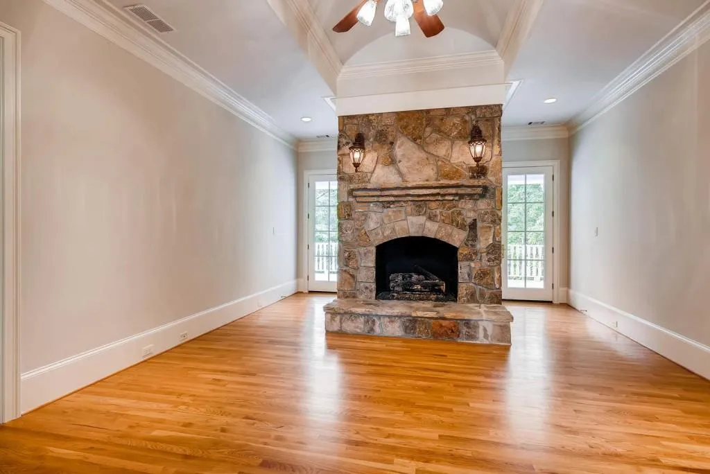 2130 Clay Drive, Sandy Springs, Georgia 30350, 6 Bedrooms Bedrooms, ,7 BathroomsBathrooms,Residential,Sold,2130 Clay Drive,6013715