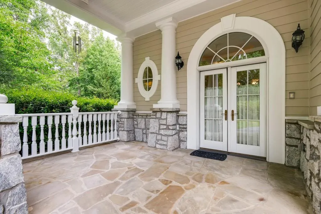 2130 Clay Drive, Sandy Springs, Georgia 30350, 6 Bedrooms Bedrooms, ,7 BathroomsBathrooms,Residential,Sold,2130 Clay Drive,6013715