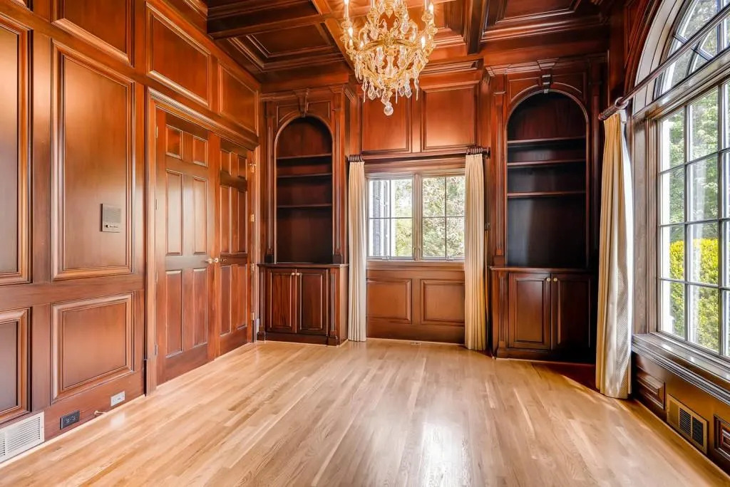 2130 Clay Drive, Sandy Springs, Georgia 30350, 6 Bedrooms Bedrooms, ,7 BathroomsBathrooms,Residential,Sold,2130 Clay Drive,6013715