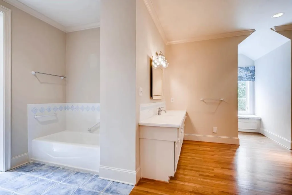2130 Clay Drive, Sandy Springs, Georgia 30350, 6 Bedrooms Bedrooms, ,7 BathroomsBathrooms,Residential,Sold,2130 Clay Drive,6013715