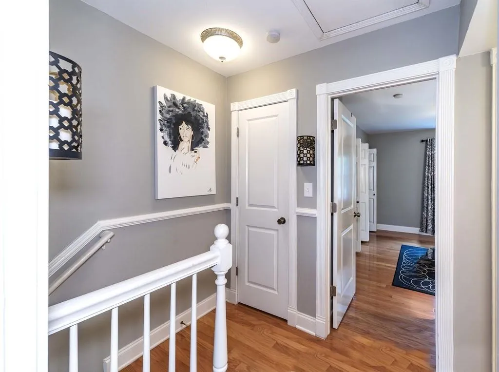 6700 Roswell Road Unit 16c, Atlanta, Georgia 30328, 2 Bedrooms Bedrooms, ,1 BathroomBathrooms,Residential,Sold,6700 Roswell Road Unit 16c,6580036