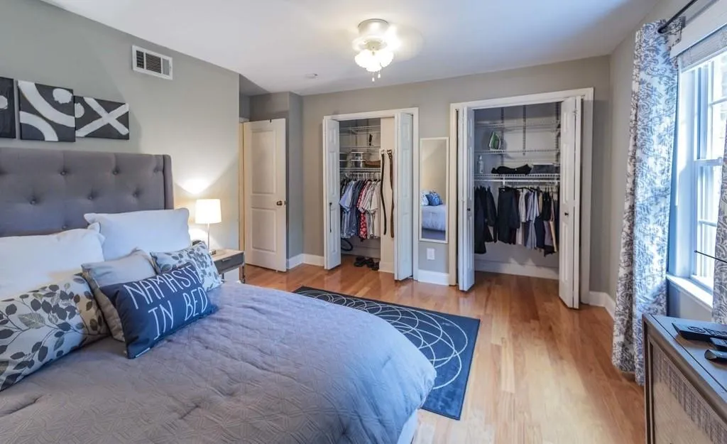 6700 Roswell Road Unit 16c, Atlanta, Georgia 30328, 2 Bedrooms Bedrooms, ,1 BathroomBathrooms,Residential,Sold,6700 Roswell Road Unit 16c,6580036