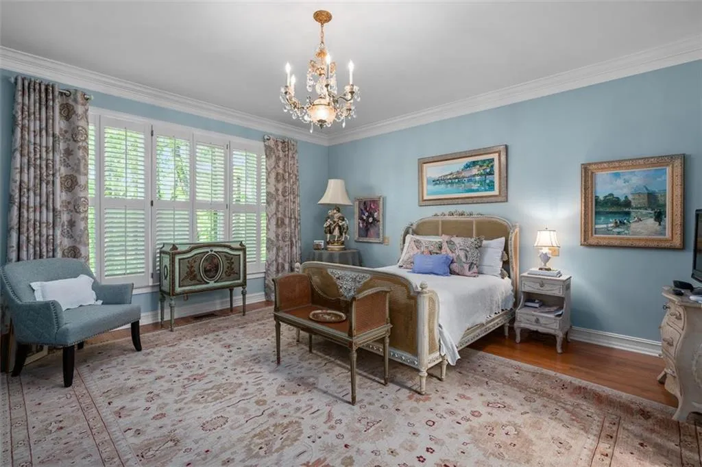 Master bedroom