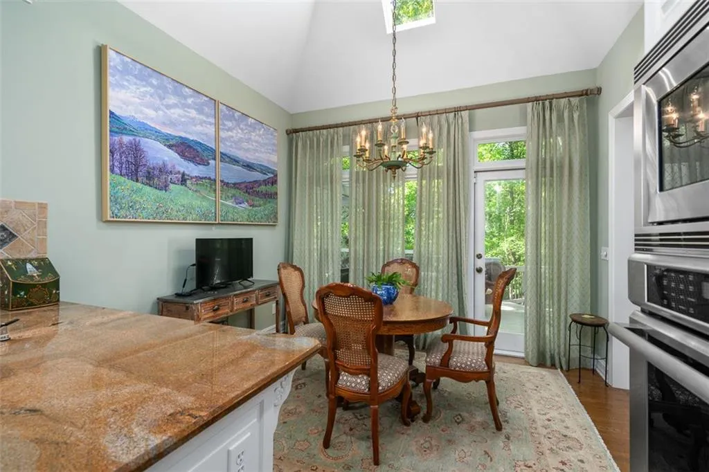 Separate breakfast area opens onto deck