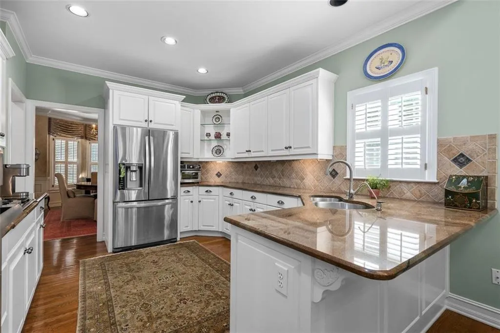 268 Spalding Gates Drive, Atlanta, Georgia 30328, 4 Bedrooms Bedrooms, ,3 BathroomsBathrooms,Residential,Sold,268 Spalding Gates Drive,7395422