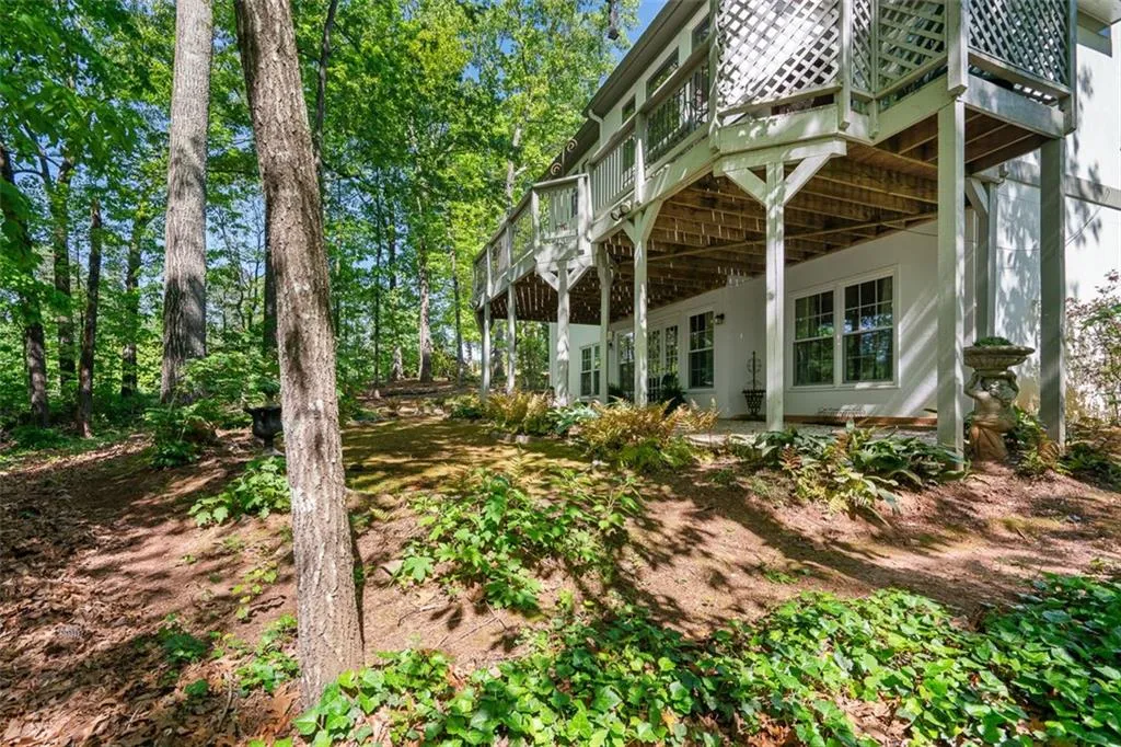 268 Spalding Gates Drive, Atlanta, Georgia 30328, 4 Bedrooms Bedrooms, ,3 BathroomsBathrooms,Residential,Sold,268 Spalding Gates Drive,7395422