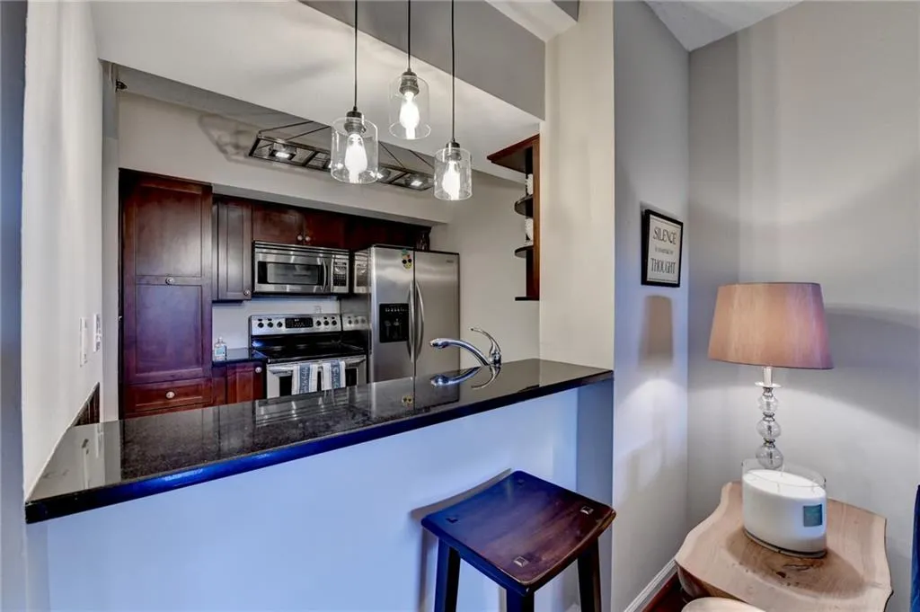 275 13th Street Ne Unit 310, Atlanta, Georgia 30309, 1 Bedroom Bedrooms, ,1 BathroomBathrooms,Residential,For Sale,275 13th Street Ne Unit 310,7648279