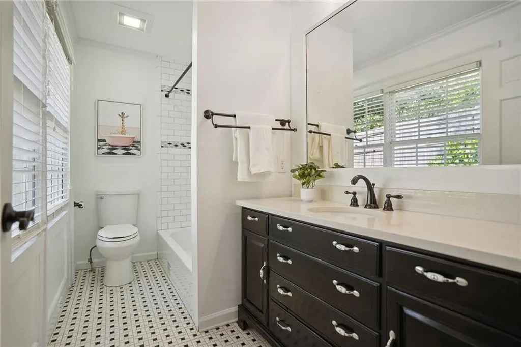 6125 Weatherly Drive, Sandy Springs, Georgia 30328, 4 Bedrooms Bedrooms, ,4 BathroomsBathrooms,Residential,Sold,6125 Weatherly Drive,7466228 6125 Weatherly Drive, Sandy Springs, Georgia 30328, 4 Bedrooms Bedrooms, ,4 BathroomsBathrooms,Residential,Sold,6125 Weatherly Drive,7466228