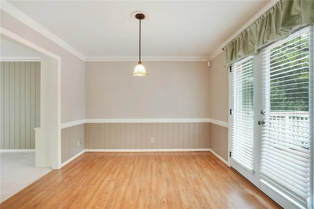 330 Thornwood Drive, Atlanta, Georgia 30328, 4 Bedrooms Bedrooms, ,2 BathroomsBathrooms,Residential,Sold,330 Thornwood Drive,7466813