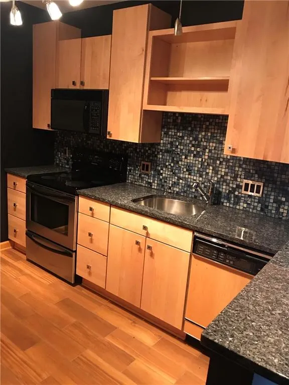 8410 Valemont Drive, Sandy Springs, Georgia 30350, 4 Bedrooms Bedrooms, ,4 BathroomsBathrooms,Residential,Sold,8410 Valemont Drive,5963645