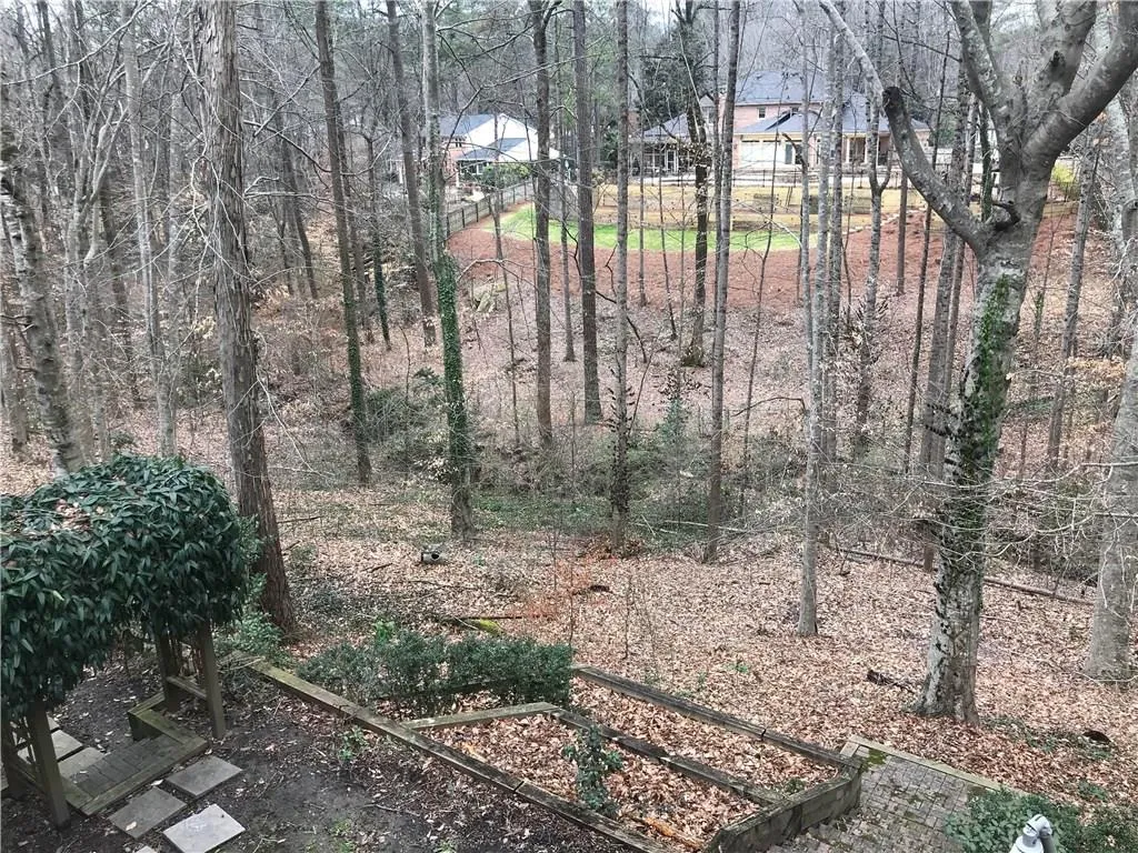 8410 Valemont Drive, Sandy Springs, Georgia 30350, 4 Bedrooms Bedrooms, ,4 BathroomsBathrooms,Residential,Sold,8410 Valemont Drive,5963645