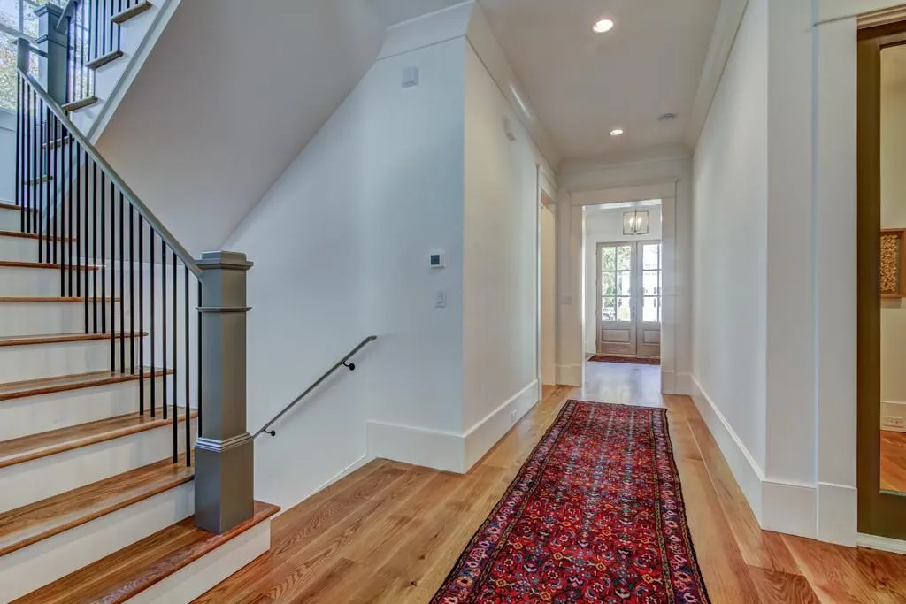 447 Brookfield Drive Ne, Sandy Springs, Georgia 30342, 5 Bedrooms Bedrooms, ,5 BathroomsBathrooms,Residential,Sold,447 Brookfield Drive Ne,5934099