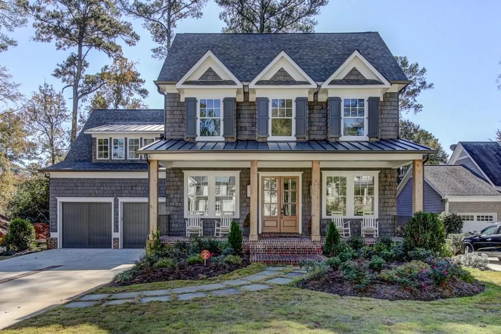 447 Brookfield Drive Ne, Sandy Springs, Georgia 30342, 5 Bedrooms Bedrooms, ,5 BathroomsBathrooms,Residential,Sold,447 Brookfield Drive Ne,5934099