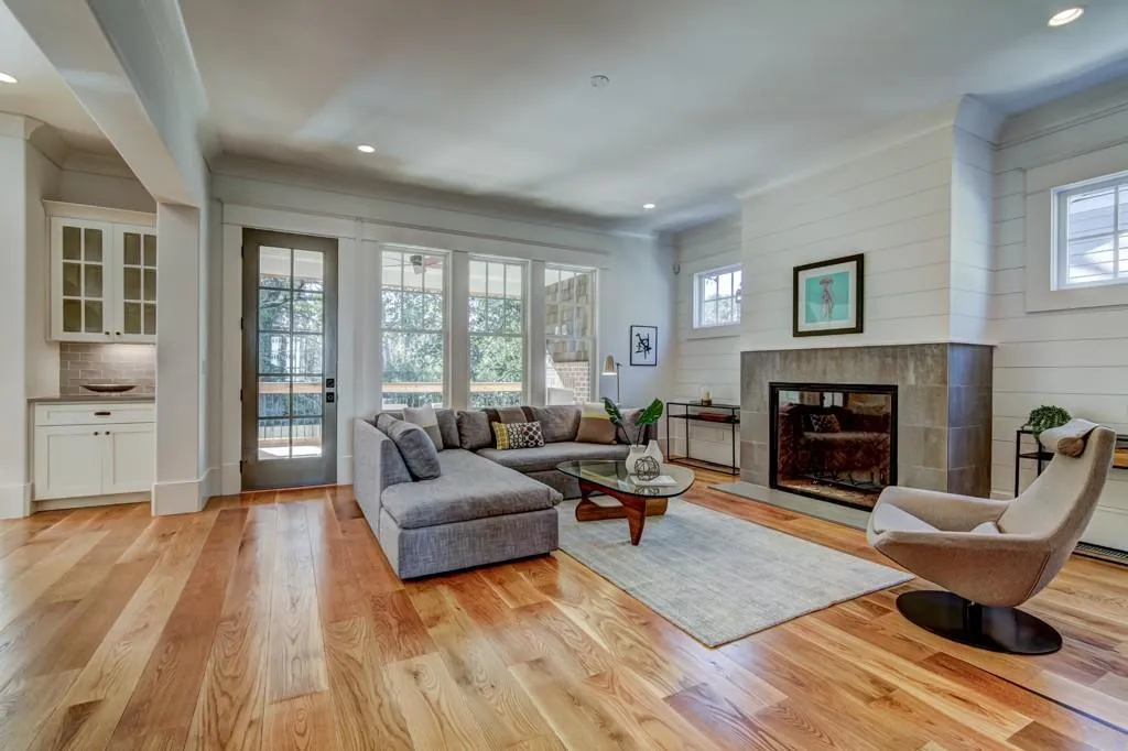 447 Brookfield Drive Ne, Sandy Springs, Georgia 30342, 5 Bedrooms Bedrooms, ,5 BathroomsBathrooms,Residential,Sold,447 Brookfield Drive Ne,5934099