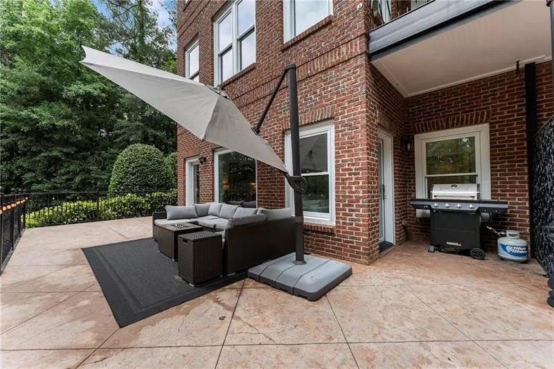 1292 Lenox Park Boulevard Ne, Brookhaven, Georgia 30319, 4 Bedrooms Bedrooms, ,4 BathroomsBathrooms,Residential,For Sale,1292 Lenox Park Boulevard Ne,7631857