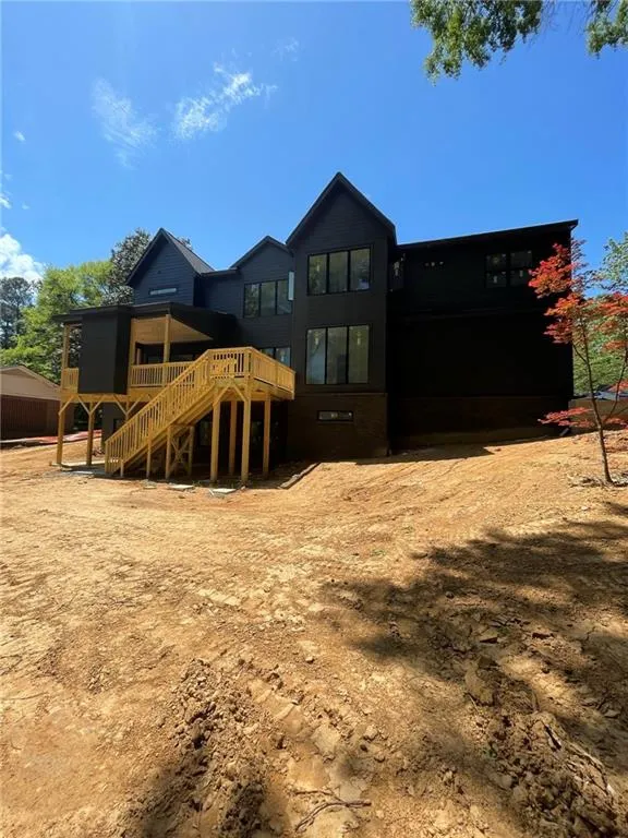 4905 Northway Drive, Sandy Springs, Georgia 30342, 6 Bedrooms Bedrooms, ,6 BathroomsBathrooms,Residential,Sold,4905 Northway Drive,7205564