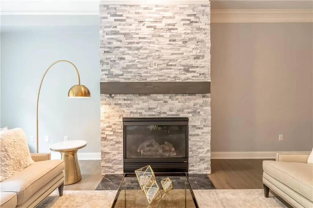 5458 Battery Lane, Atlanta, Georgia 30342, 4 Bedrooms Bedrooms, ,4 BathroomsBathrooms,Residential,Sold,5458 Battery Lane,6739522